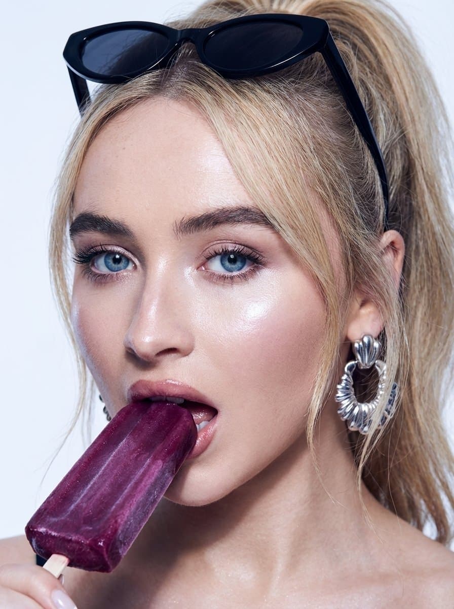 High-Fashion Beauty Close-Up Portrait Prompt for Nano Banana Pro — example 1