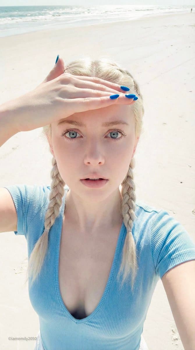 iPhone 15 Pro Candid Beach Selfie Prompt — example 1