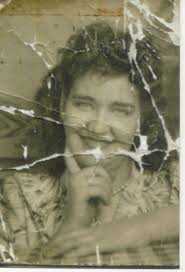 Old Photo Restoration Prompt — example 3