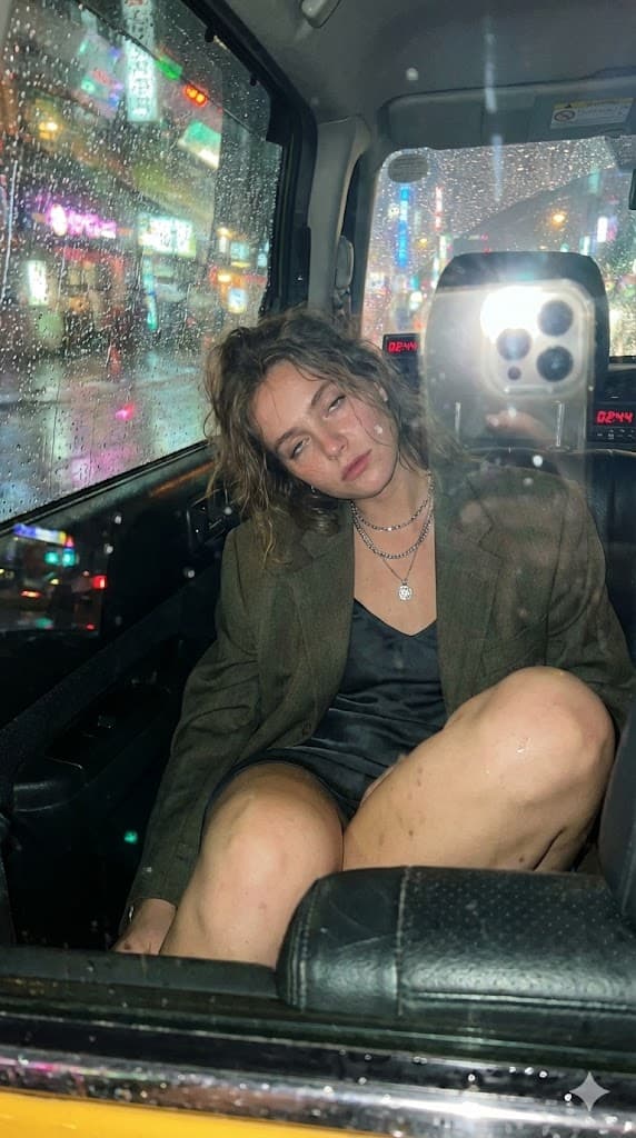 Candid Taxi-Ride Dump Photography — example 1